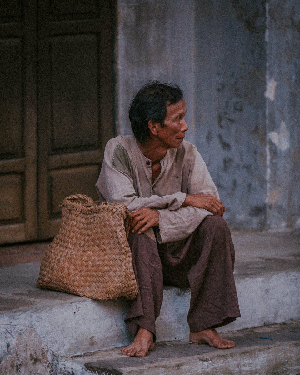 httpister's tweet photo. Check out new work on my @Behance profile: "Vietnam, part. 1" https://t.co/MG4IauerXR https://t.co/Q4g3zuVRZ6