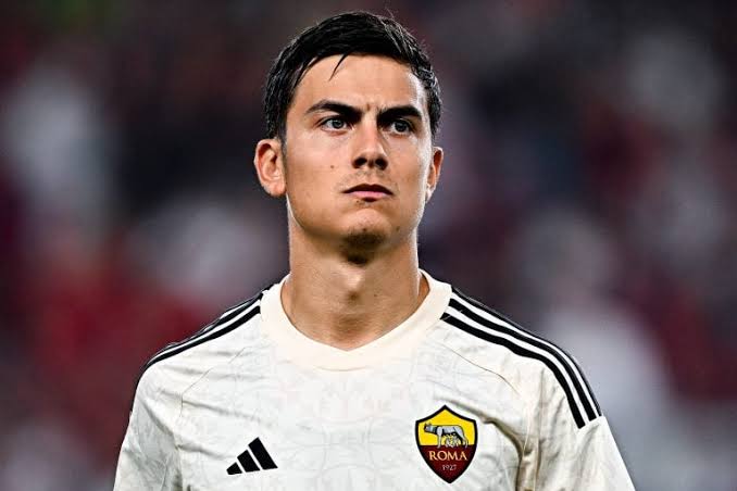 SerieA_Lawas's tweet photo. Release clause Paulo Dybala sudah aktif. 

Hanya perlu €13juta buat tim di luar Serie A untuk merekrut Dybala. https://t.co/ph2KncJiMt