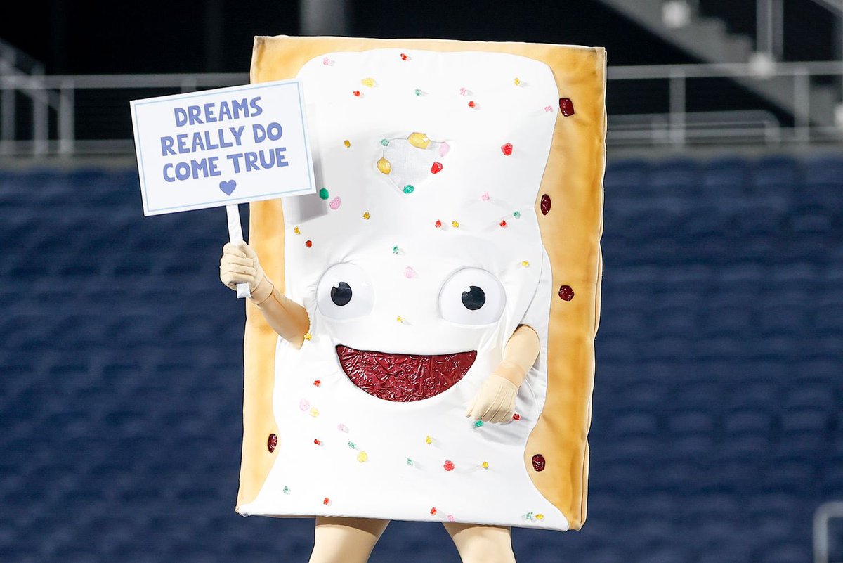 MARKakaZ's tweet photo. @TylerIAm Press X to toast the adult sized pop tart mascot. Press O to leave untoasted. Press 🔼 to douse the winning coach in hot gooey icing. Press ⏹️ to have a complete &amp; balanced breakfast https://t.co/Y6bjrhd3Qi