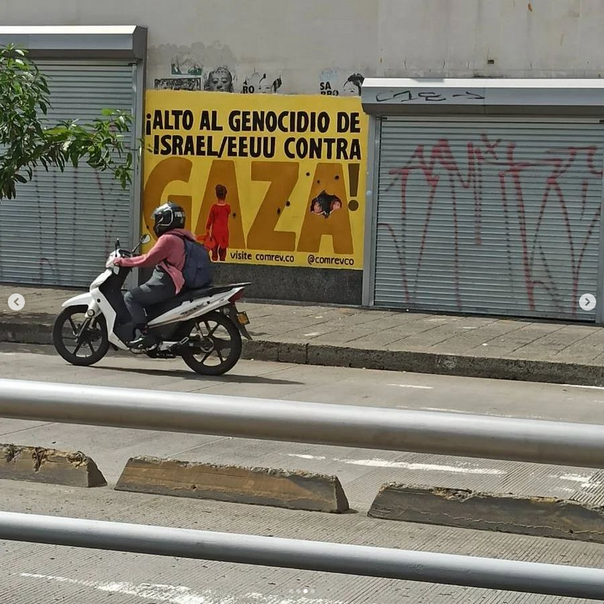ComRevCo's tweet image. Muralización en Cali sobre la Calle 5 cerca al Estadio Pascual Guerrero. ¡Alto al genocidio de Israel/EEUU contra #Gaza!
#Palestine #Palestina