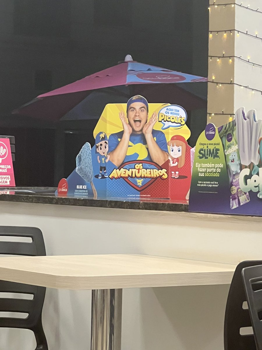 LeuchsJC's tweet image. Vim aqui chupar um sorvete com a minha renda extra na blaze! @felipeneto