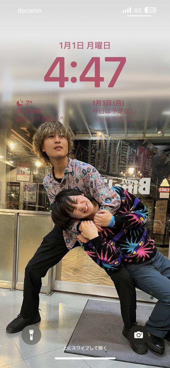 Kosack_ddd's tweet photo. 2年弱もの間、LedRouretteの活動を応援していただいてありがとうございました！
発表があったメンバーもいますが、各々活動は続けていきますので、引き続きどうぞよろしくお願いいたします

そして今年のベストショットです https://t.co/Nz4yI5tnBw