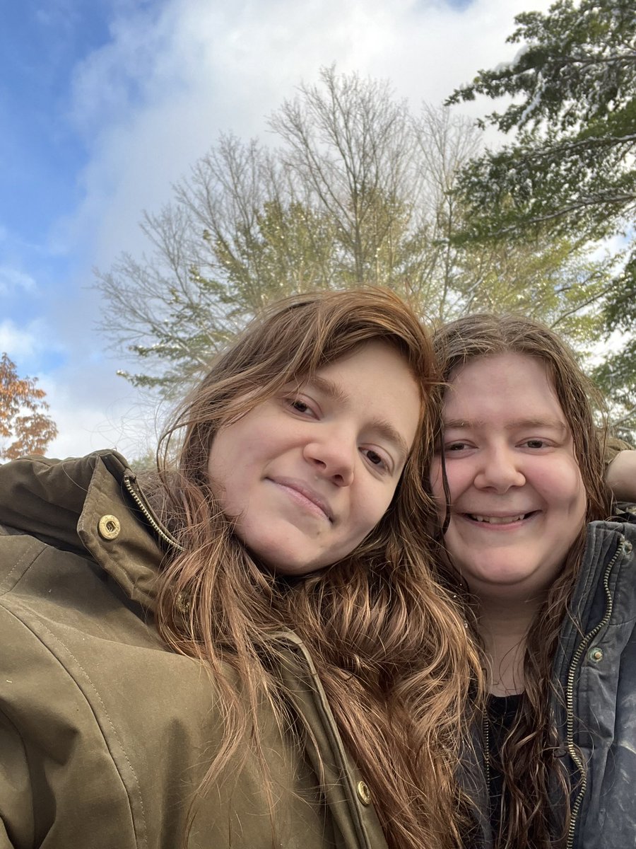 Christine199527's tweet photo. Happy Birthday Katherine ❤️ You are awesome. You are sweet. You are one of my best friends. You are amazing. I love you so much. I hope you have a wonderful day ❤️💜❤️🎉❤️🎉❤️💜❤️❤️😊 https://t.co/2zEofqtZWq