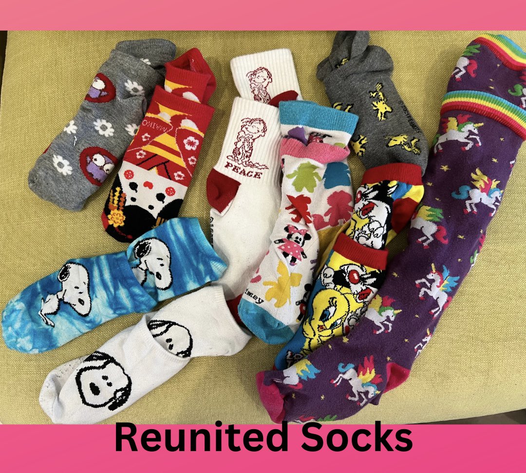 Celyendo's tweet image. Happy 2024! My socks are at it again!
Whole day cleaning, what would you do? 
A) Resolve to find all matching pairs.
B) Embrace a mismatch mantra.
C) Throw out old &amp;amp; start anew.
D) Better idea. 

(C is a challenge for teachers like me who see things like sock puppets).
#CSceleste