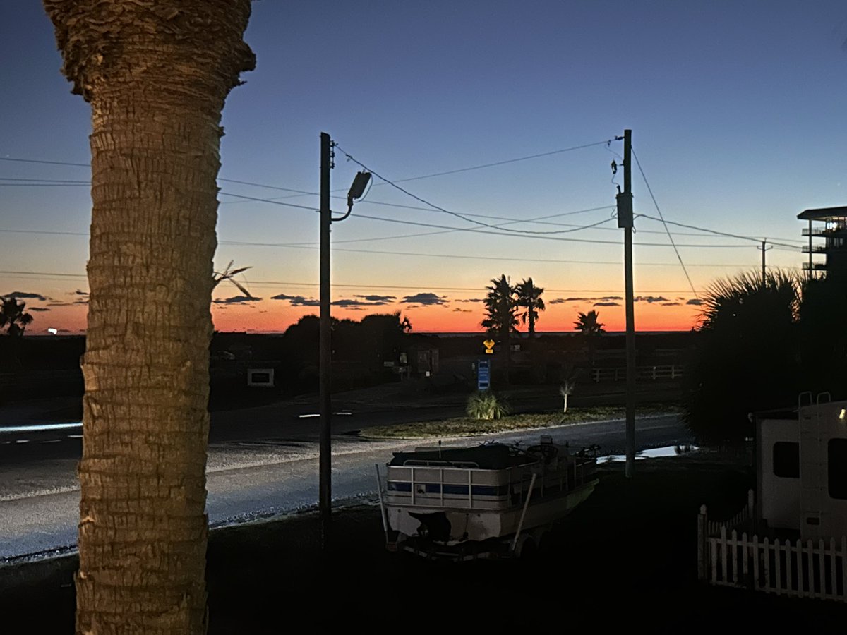 greenhawg's tweet photo. Dauphin Island https://t.co/QWTqNOutbU