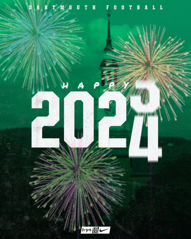 Happy New Years🌲@DartmouthFTBL