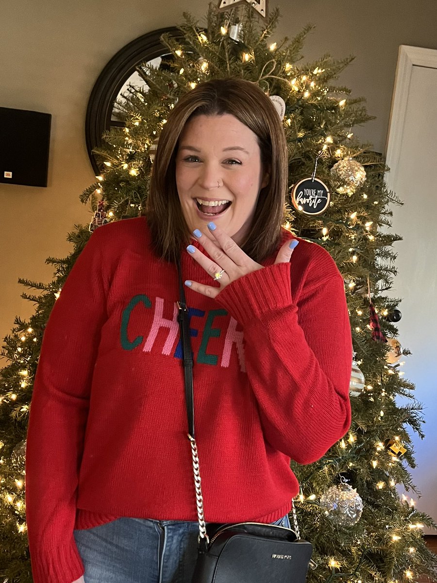 ZumbaWithKT's tweet photo. Still in shock a week later! #engaged #engagedonchristmas https://t.co/Q2S6Q3eBo5