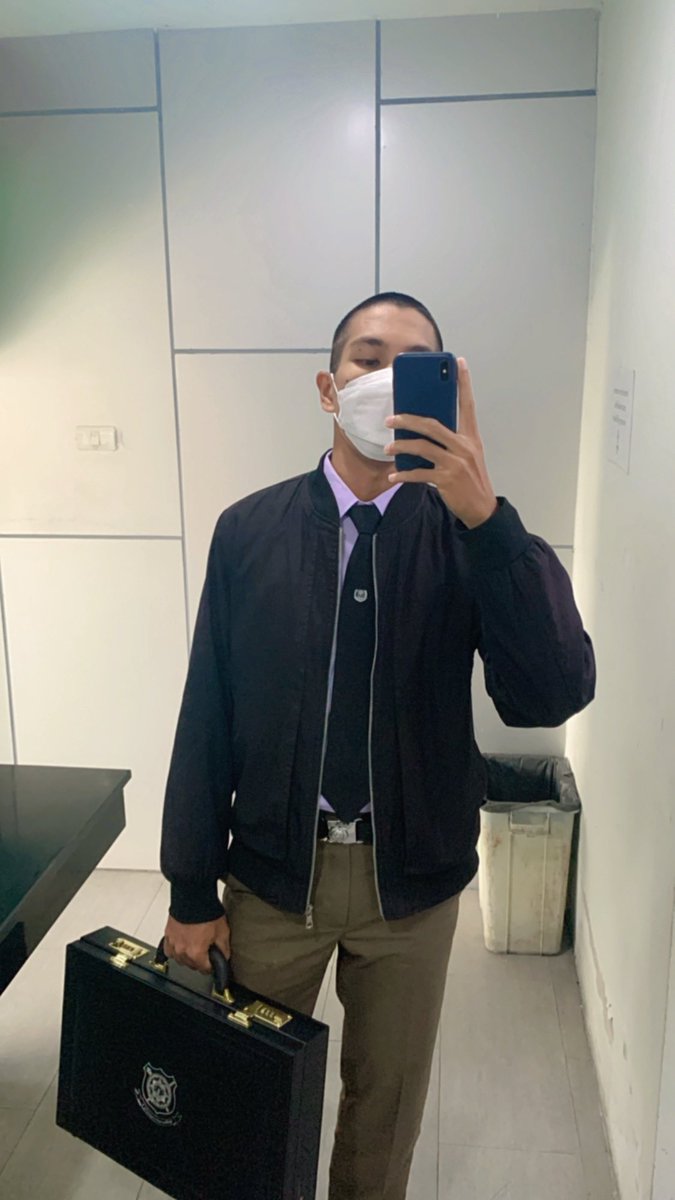 thanpdumns's tweet photo. เวลาของความสุข ผ่านไปไวจัง
5 วัน หรือ 5 วิ? https://t.co/NOZVx4mspu