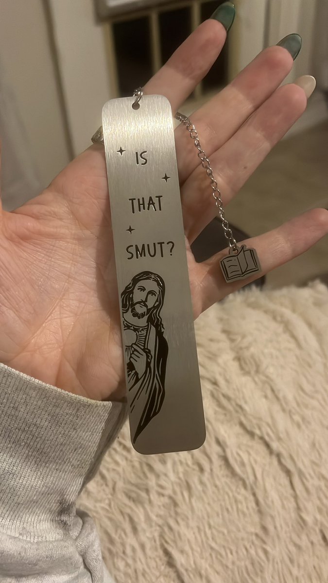 laurpicks's tweet photo. One of the best gifts Iโve ever received.
#readingisgoodforyou
#getalibrarycard https://t.co/gLaOLB38oY