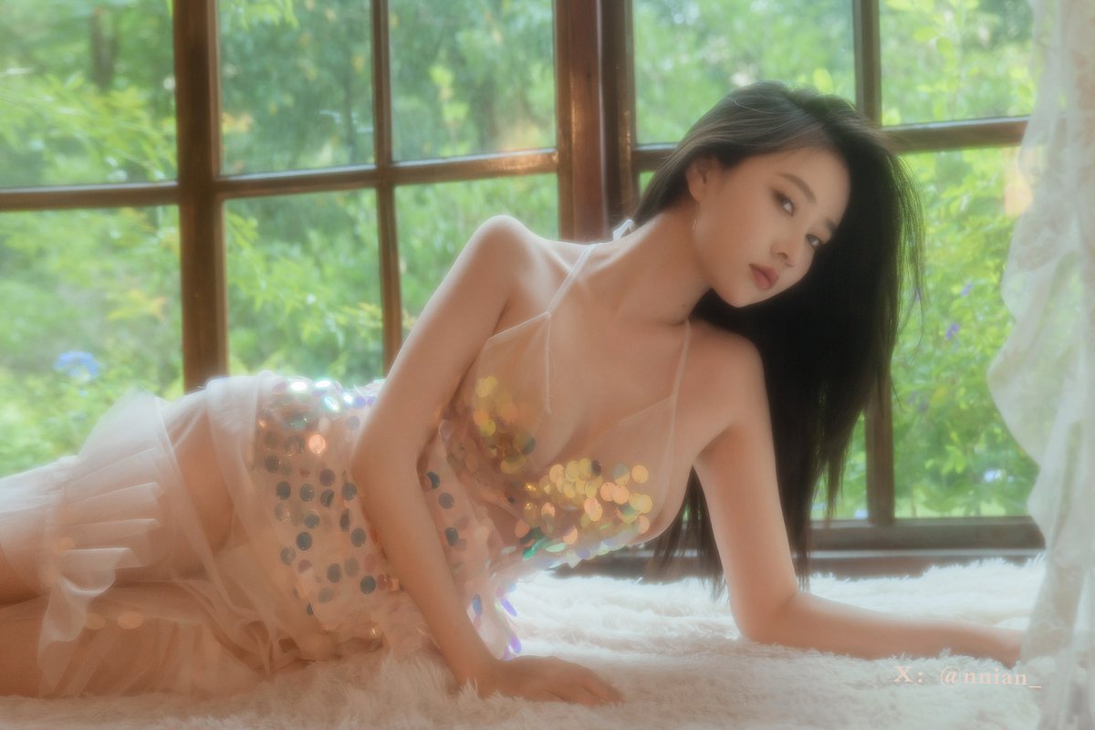 性感写真套图《粼》已更新
Sexy photo "Crystal" has been updated and added to the group

#年年nnian   #性感写真   #私房人像   #反差女友   #纯欲 https://t.co/0SGqAJgA1u