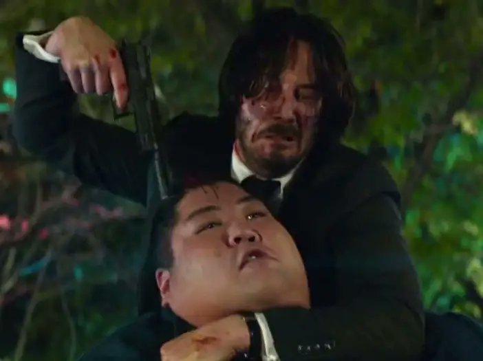 RanesHook's tweet photo. It's time for a KILLER way to wrap up the holidays with JOHN WICK, CHAPTER 2, next on the #321Bang #NewYears Action Marathon! Everyone's favorite assassin #KeanuReeves returns for another stab at bloody gory, even as other other mercenaries want HIS head! https://t.co/wjuNnXZjXB https://t.co/VpS3aGOQvC