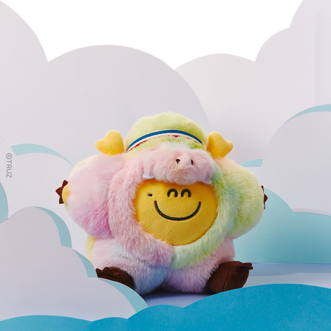 LINEFRIENDSinfo's tweet image. 작은 두 날개와 날렵한 꼬리?!

트루즈의 새로운 모습을 기대해주세˗ˋˏ용ˎˊ˗ 🩵

𝙘𝙤𝙢𝙞𝙣𝙜 𝙨𝙤𝙤𝙣