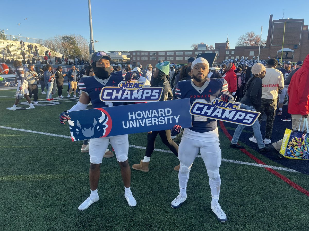 rupeward's tweet photo. @J__Hunter24 ✊🏽 https://t.co/aQh7qw85Rc