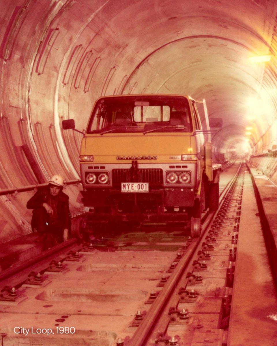 metrotunnelvic's tweet image. A lot has changed since the #CityLoop was built over 40 years ago …

We have new technology for building tunnels, tracks and signalling. Yet good 'ol road-rail trucks are still here for maintenance, repairs and building works 🚚🚇

#MetroTunnel #Melbourne #Tunnels