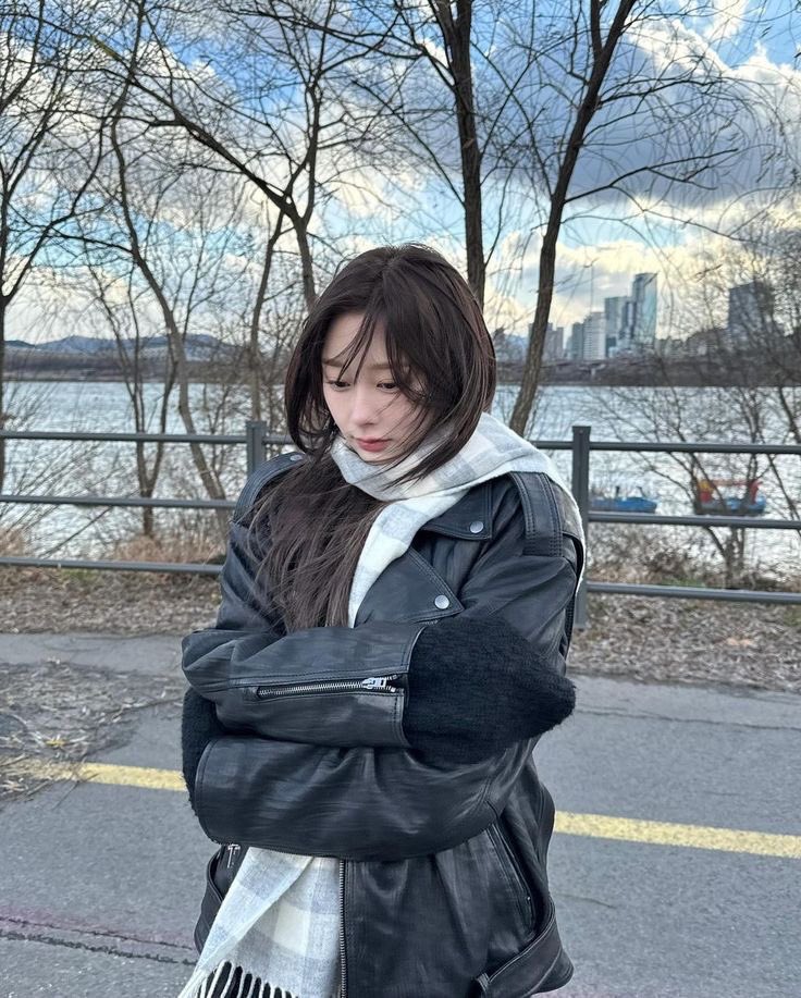 ً rishca tweet media