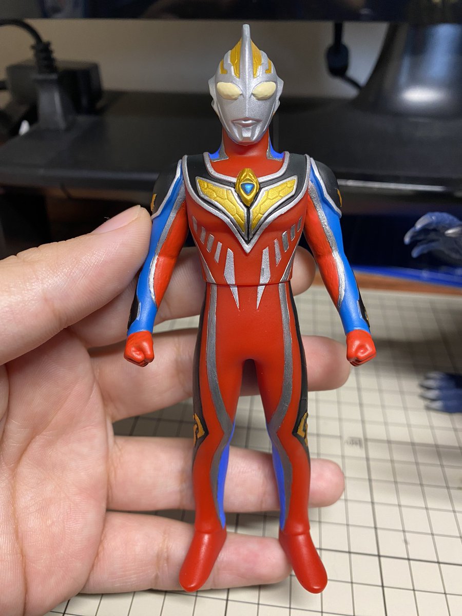 ウルトラマンガイア V3 リペイント ガイアとアグルV3 : r/Ultraman