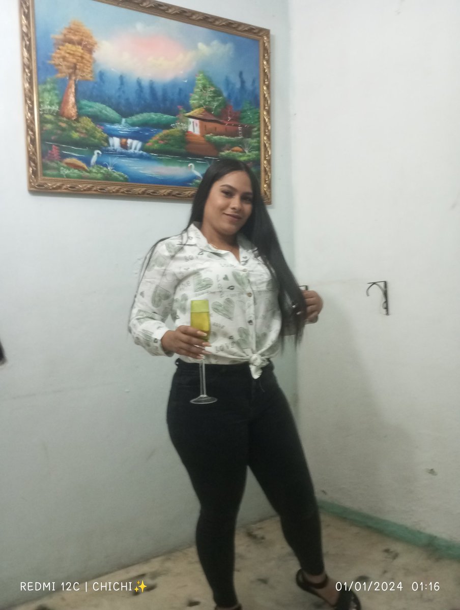 Feliz año nuevo 2024 Nuevos Comienzos y bendiciones en abundancia 🙏✨💖🥂