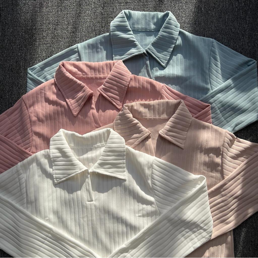 ✦ mix match with crop top ✦

╰─▸ ❝  a thread   ❞