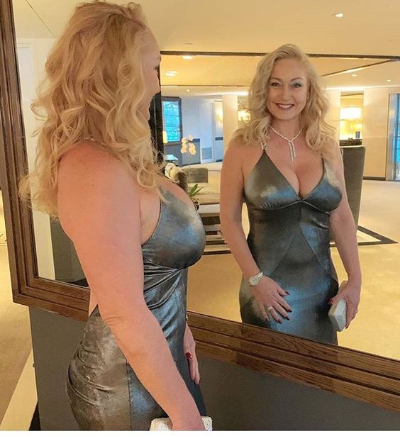 smith174643's tweet photo. I'm a very happy positive woman i love smile . i also hope to bring smile on my future man face everyday . i want love ,that is why i am here . i want give all my heart and soul to a man,will it be you💋💋?#matura2024 #maturemoms #Matamoros #beautifulgirl #Matured #datinginriyadh https://t.co/AHE3qj6ph8