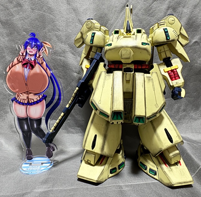 コミケで出した杏奈ちゃんのアクスタ
これはすごくいい…!
サイズもいい感じ…なんだかんだ結構売れて今手元に在庫が一つしかない…。
比較してみると小顔、デカパイ、ぶっと太もも…やっぱり杏奈ちゃんとジ・Oは共通点が多いね❤︎太いね❤︎重モビルスーツボディだね❤︎ 