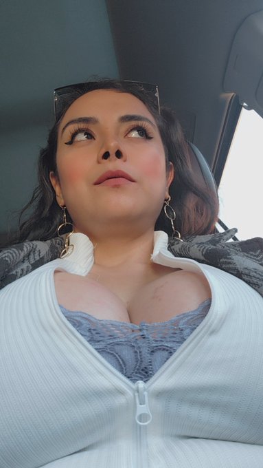 A empezar el a&ntilde;o disfrutando super rico todo mi nuevo contenido en mi onlyfans y tiene el 15% de descuento<a href="/tag/felizanonuevo"class="tags"><span>#felizanonuevo</span></a><a href="/tag/happynewyear2024"class="tags"><span>#happynewyear2024</span></a><a href="/tag/feliz2024"class="tags"><span>#feliz2024</span></a>