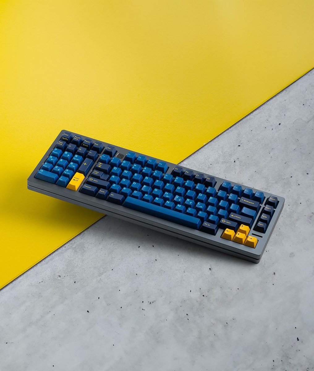 WindStudio_'s tweet photo. Check out this exciting giveaway from Wind Studio on Instagram! 

Don't miss the chance to win amazing prizes. Participate enthusiastically and spread the word!🎁🎊

【https://t.co/VXuf19JF8d】 https://t.co/9tj4mG5yL8