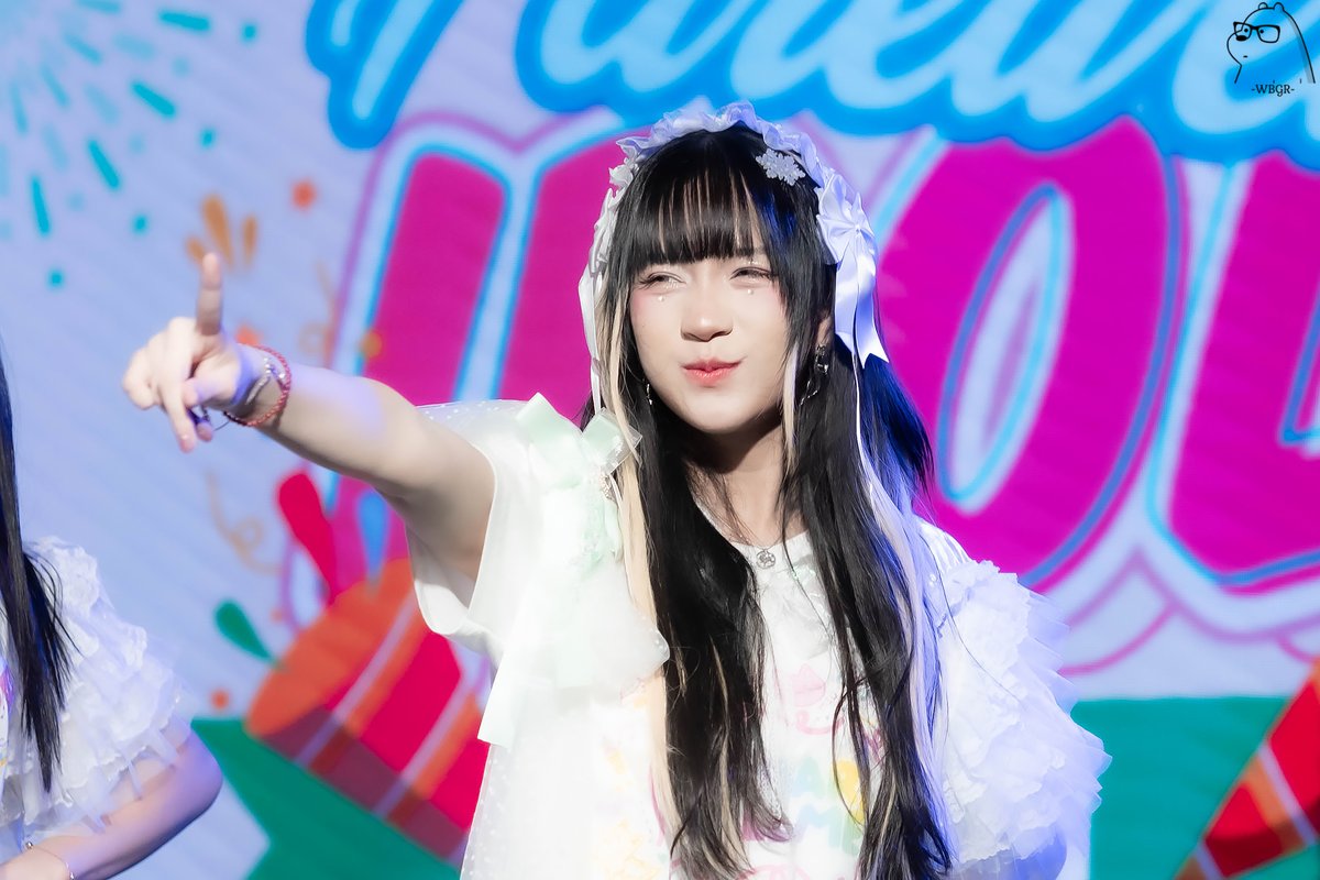 GalleryBear's tweet photo. Her : @MAYUKI_IKINARI https://t.co/9GvqG38dOb