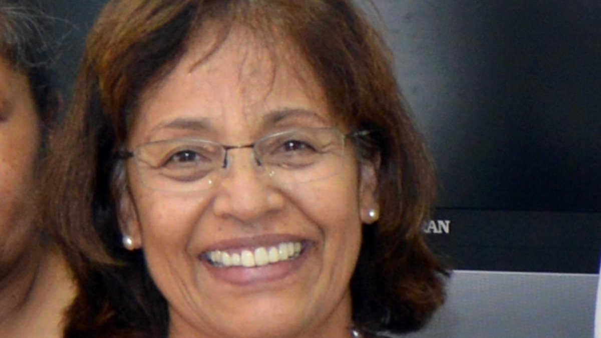 In a close vote, Senator for Aur Hilda C. Heine wins the Presidency of the Republic of the Marshall Islands #RMI. Dr. Heine previously served as President in 2016 – 2020. She defeated outgoing President David Kabua, as the Nitijela met following November’s national elections.