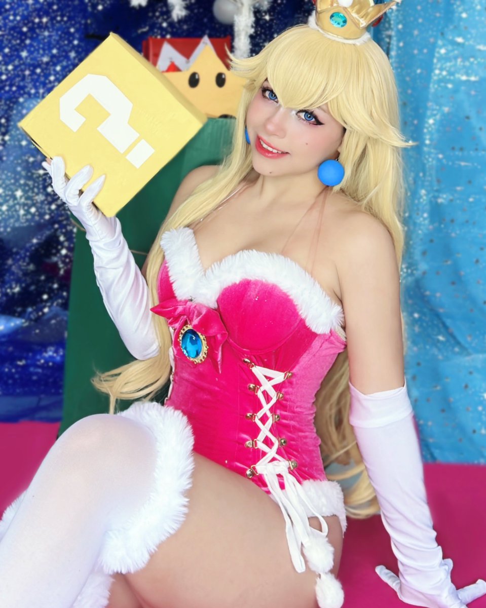 fluffylissa1's tweet photo. 🔥 or 🍑 https://t.co/H0NtcP39PL
