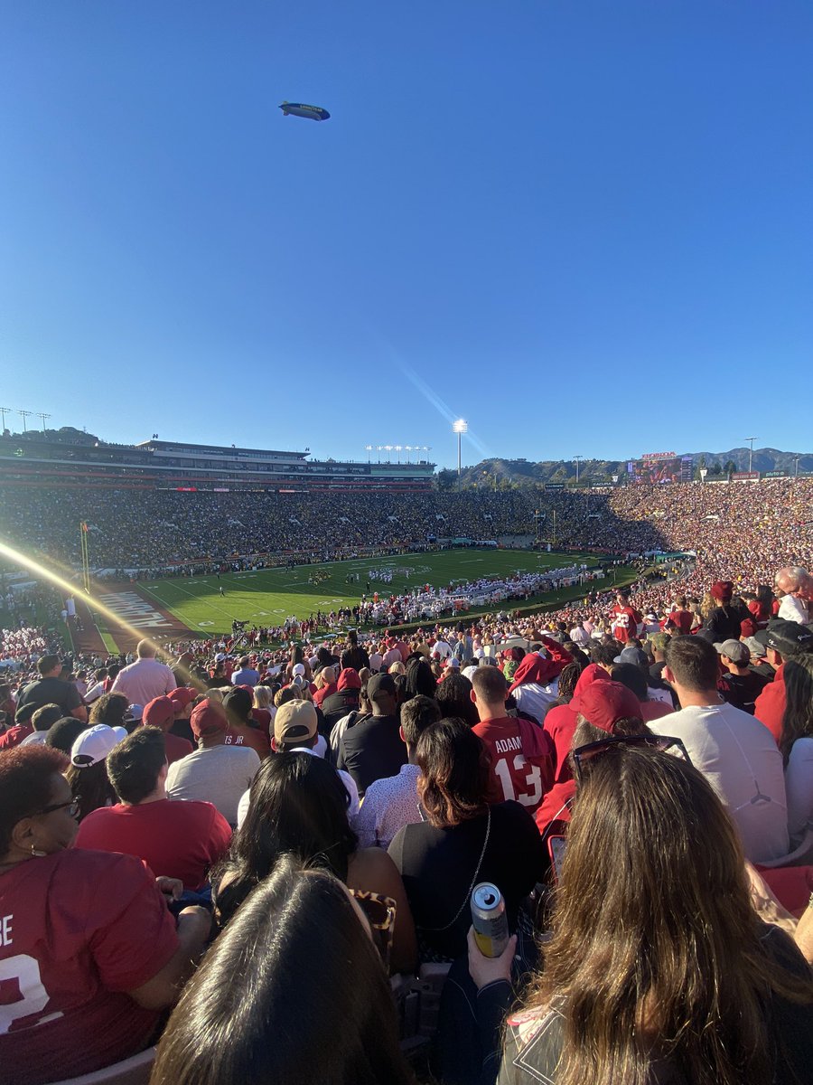 waltkdisney's tweet photo. Seats small as hell but #RollTide https://t.co/sCG7Vs1Xwd