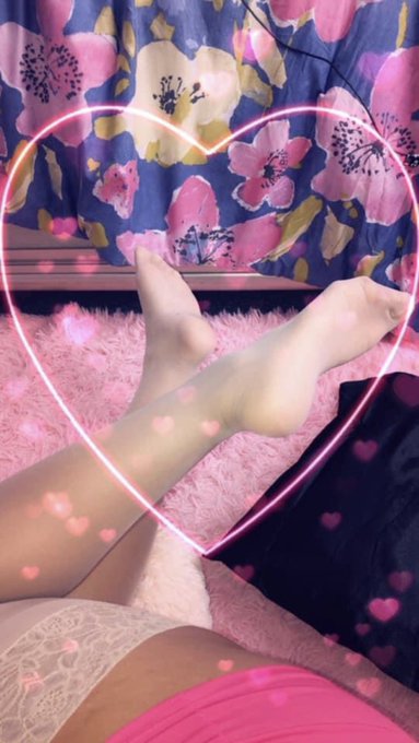 I&rsquo;ve got your foot fetish needs covered (or any other fetish, for that matter) 😉 ✨ 💕 💦 https://t.co/<a href="/tag/maine"class="tags"><span>#maine</span></a><a href="/tag/datenewengland"class="tags"><span>#datenewengland</span></a><a href="/tag/datemaine"class="tags"><span>#datemaine</span></a>