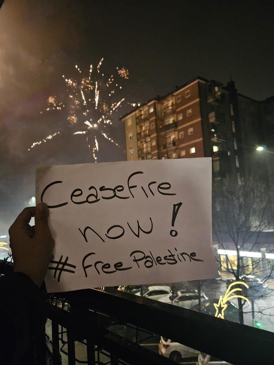 OnlinePalEng's tweet photo. Seen in Milan, Italy. 

#Ceasefire_In_Gaza_Now https://t.co/4DVXnomV9k