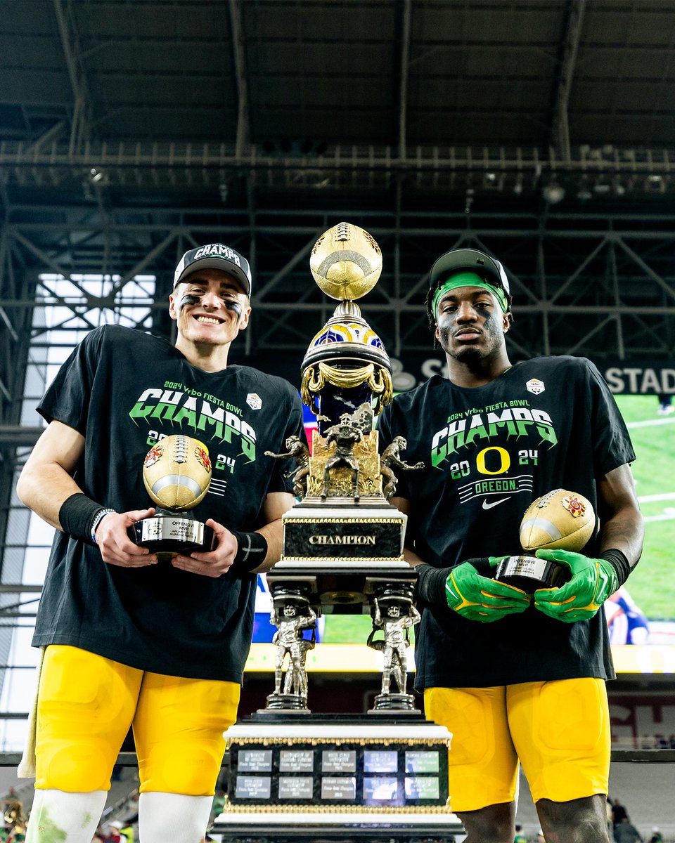 Oregon Football tweet media