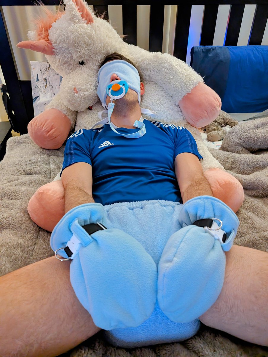 pupfounder's tweet photo. "Paws? Sight? Stickies? You don't need those, cuck. Don't you want to be a good boy? 

Good. Drain all your big boy thoughts into that thick, thirsty diaper. Every last one. 

This is exactly what you wanted, and there's no way out." 

#abdl #diapercuck https://t.co/6Lb0Uq6GsP