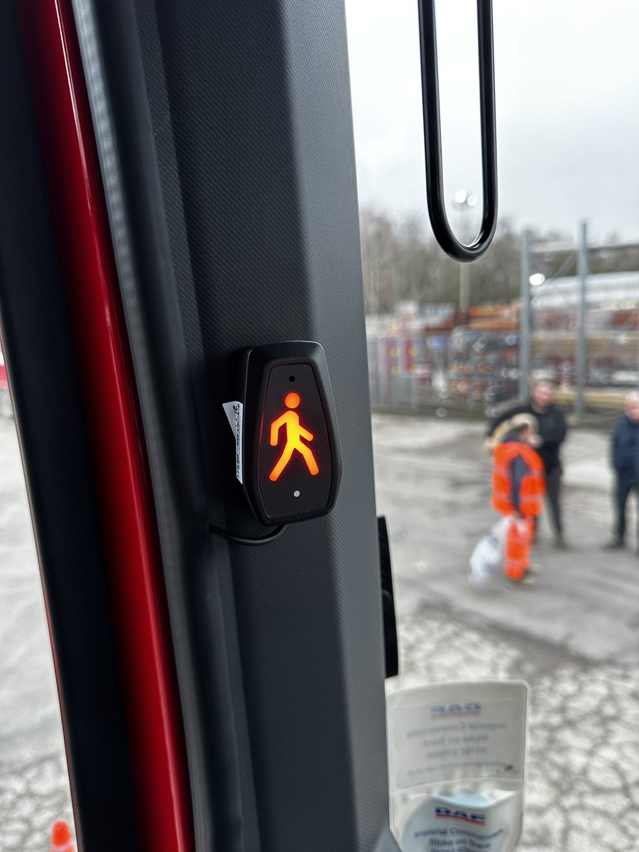safe_fleet's tweet photo. Are you ready for the 2024 DVS Progressive Safe System requirements for London? If not, contact us to see how we can help you meet the standard. Although it doesn’t come into force until October, there are in the region of 300k vehicles that will be affected. Get in early. #dvs2 https://t.co/0FtnCxrE0Y