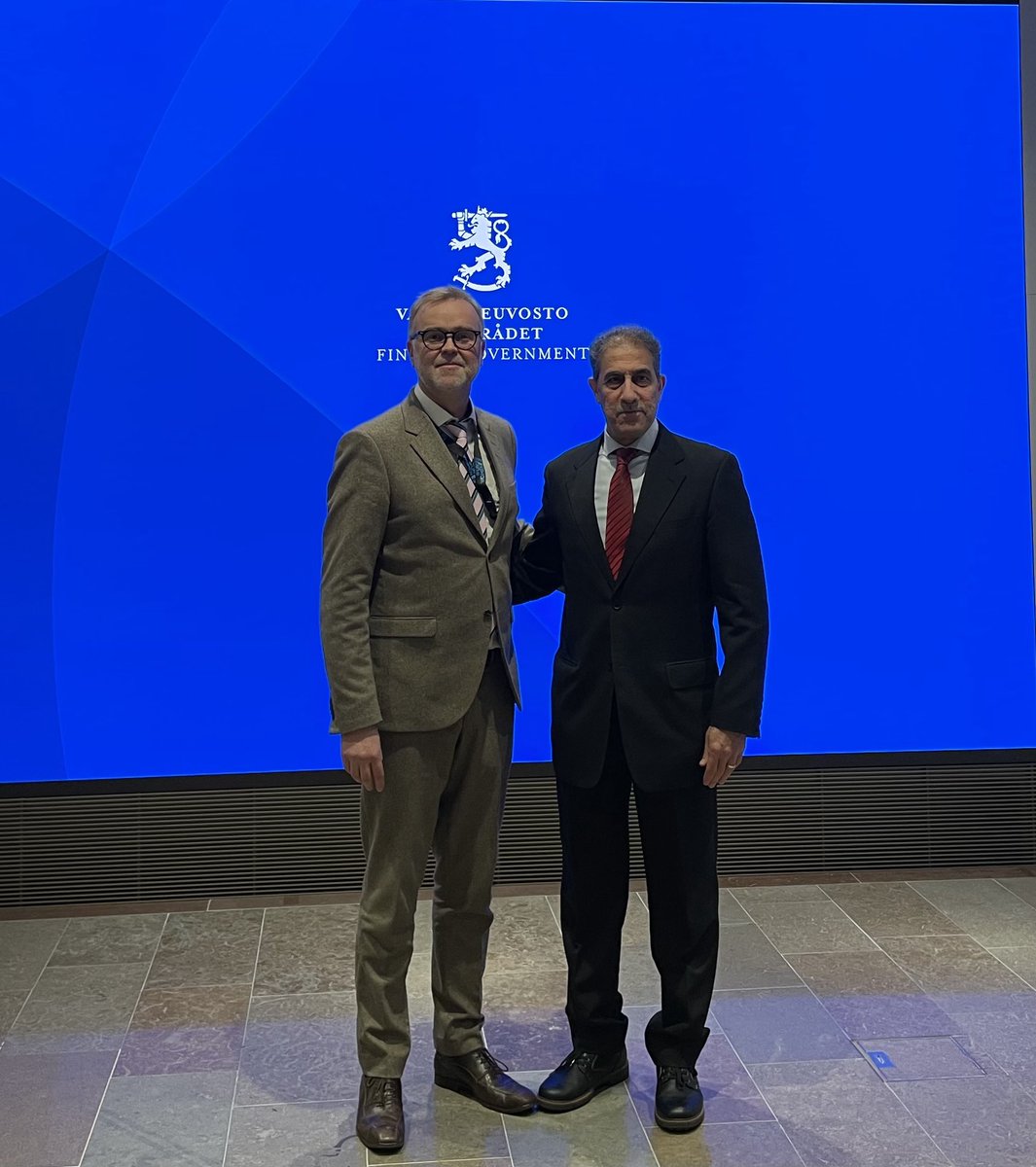 Irak became 49th party to UNECE Helsinki Water Convention in 2023. Good exchange of views on #water with Irak’s Charge D’Affaires Mr. Mukhlis Ali Rajab. 

Water + #Diplomacy = #WaterDiplomacy