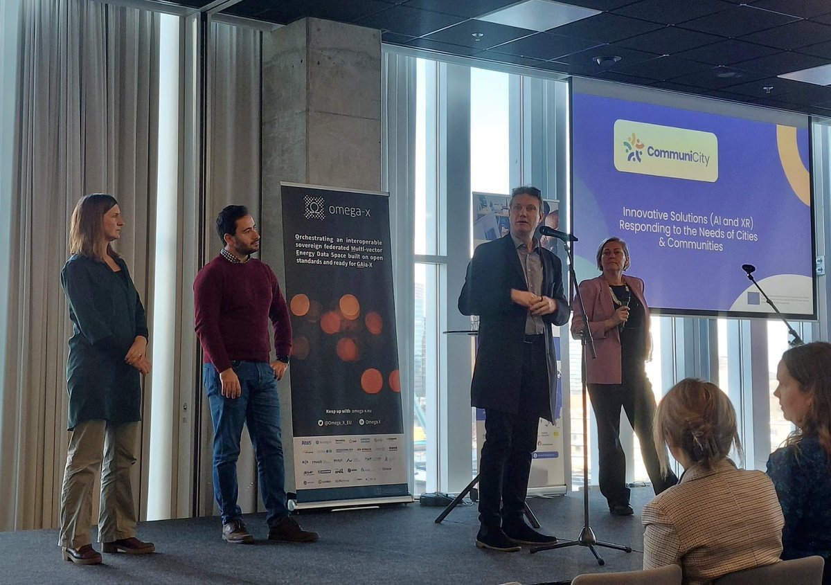 communi_city's tweet photo. ๐ Exciting News at "Become Better Connected" #OASCConference! ๐ Josephine Di Pino presented the Third Round of CommuniCity Open Calls, paving the way for future initiatives. ๐
#BecomeBetterConnected #OASCConference #CommuniCity #SmartCities #SmartCommunities https://t.co/IXxTT8gBYE