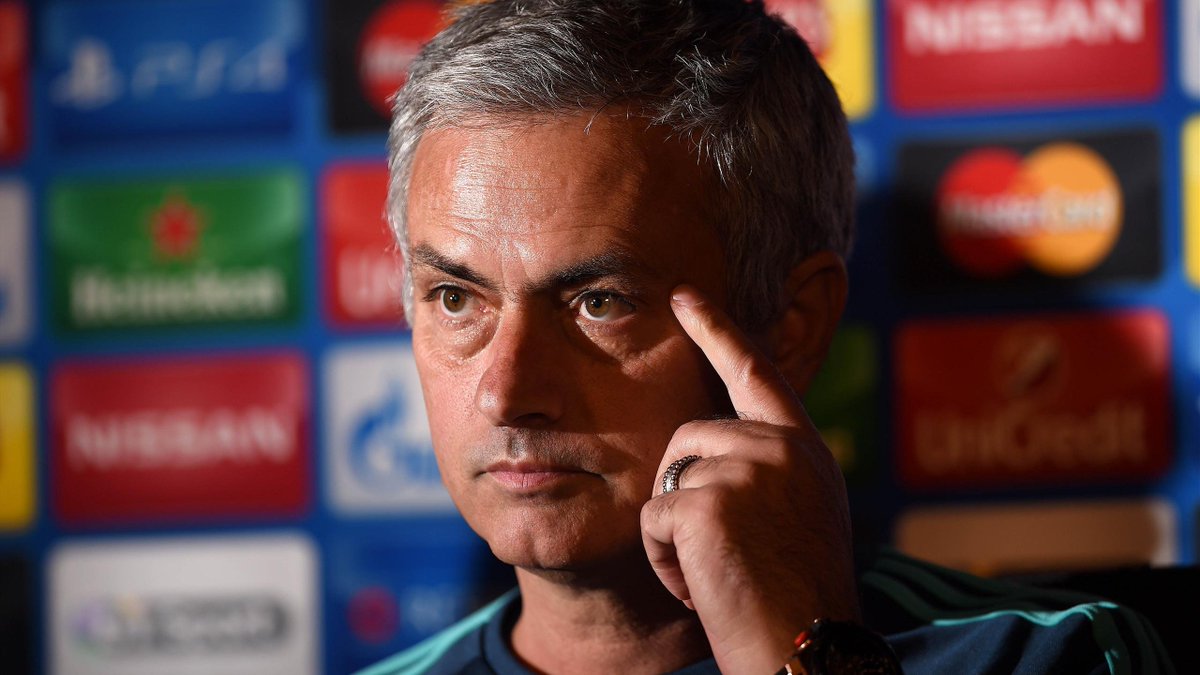 FootballTalkHQ's tweet photo. José Mourinho once went 9 years in a row without losing a single league game at home. He managed Porto, Chelsea, Inter and Real Madrid in that time. 

107 different teams failed to beat him across 150 different matches. 😳 https://t.co/MCqZmZUEma