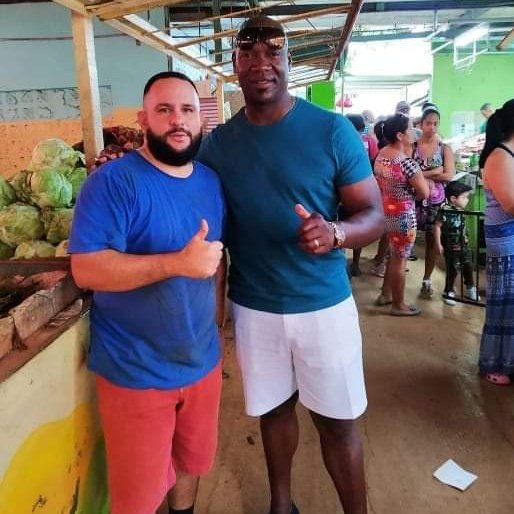 Cómo explican los detractores de la Revolución que en la supuesta "dictadura" que persigue y desaparece personas puedan andar por las calles con total libertad y autonomía personas que abiertamente han atacado al gobierno cubano. Nada que todo eso es puro discurso de odio. #Cuba