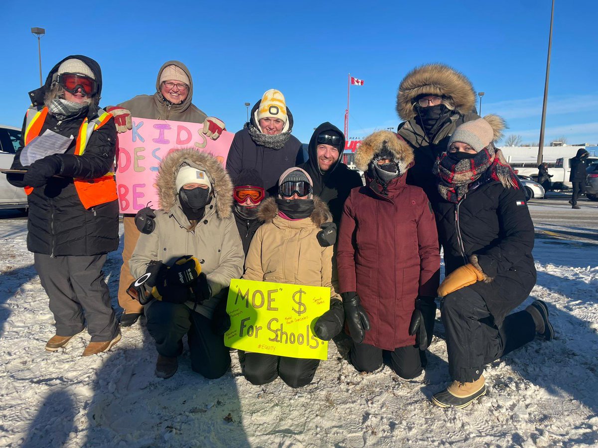 clkuffner's tweet photo. @SaskTeachersFed #makenoise4ed #standupfored #isupportstf https://t.co/VKik3IMBni