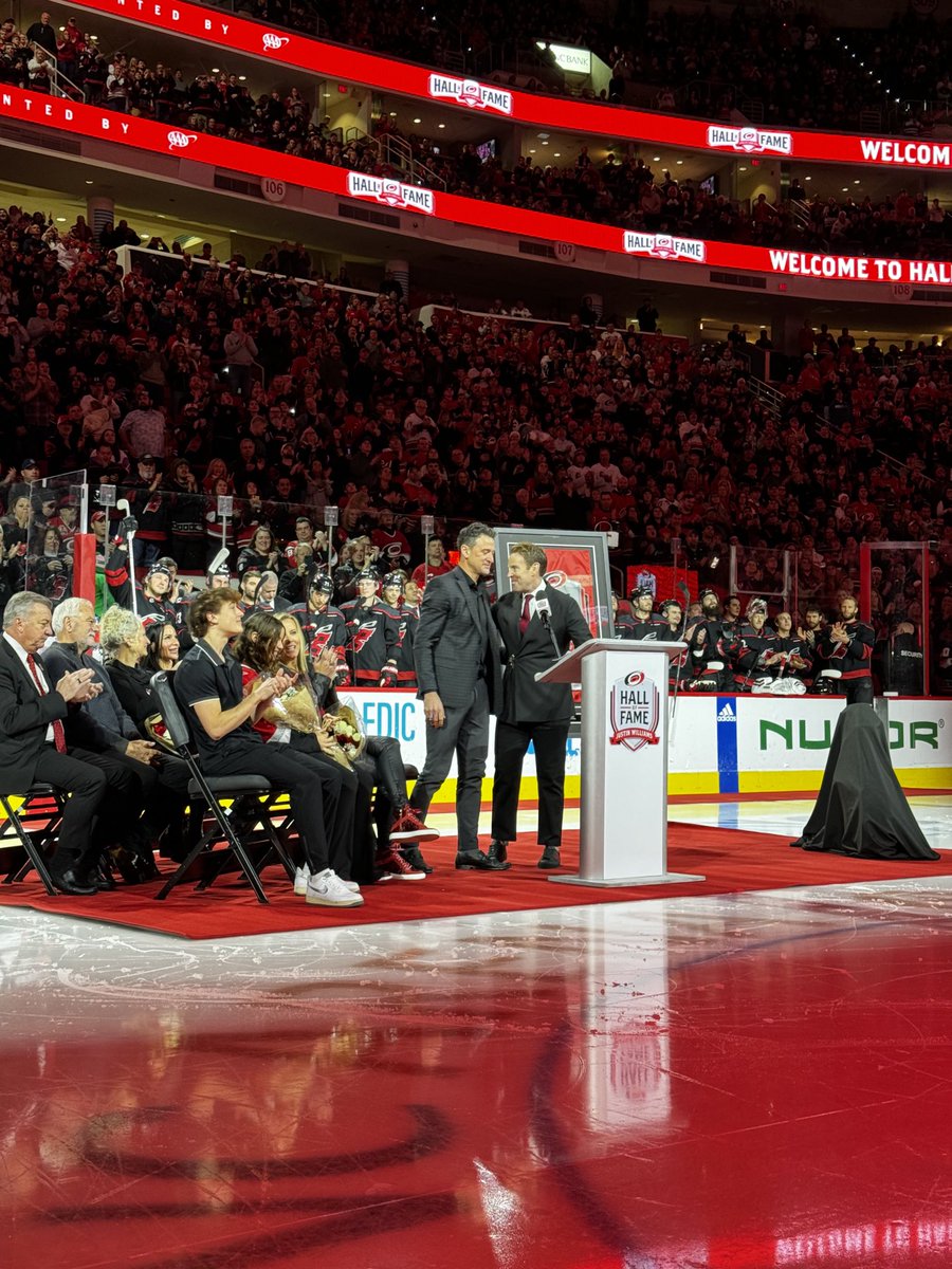 Wow did ⁦@Canes⁩ ⁦@JustinWilliams⁩ speak with phenomenal emotion about his Family,and what it means to dream,sacrifice,and compete to be a Champion in ⁦@NHL⁩!Congrats on Induction into Canes’ Hall of Fame JW! ⁦@LAKings⁩ being there for Ceremony was amazing