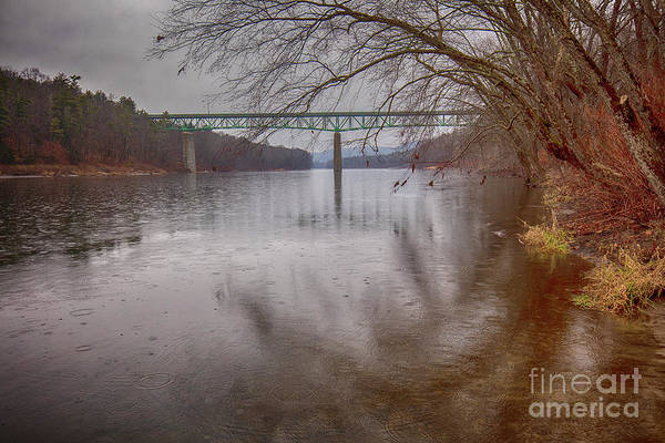 Rain on the Delaware River Historic Milford PA: fineartamerica.com/featured/rain-… #rain #landscapephotography #delawareriver #milfordpa #BuyIntoArt #buyARTnotCandy