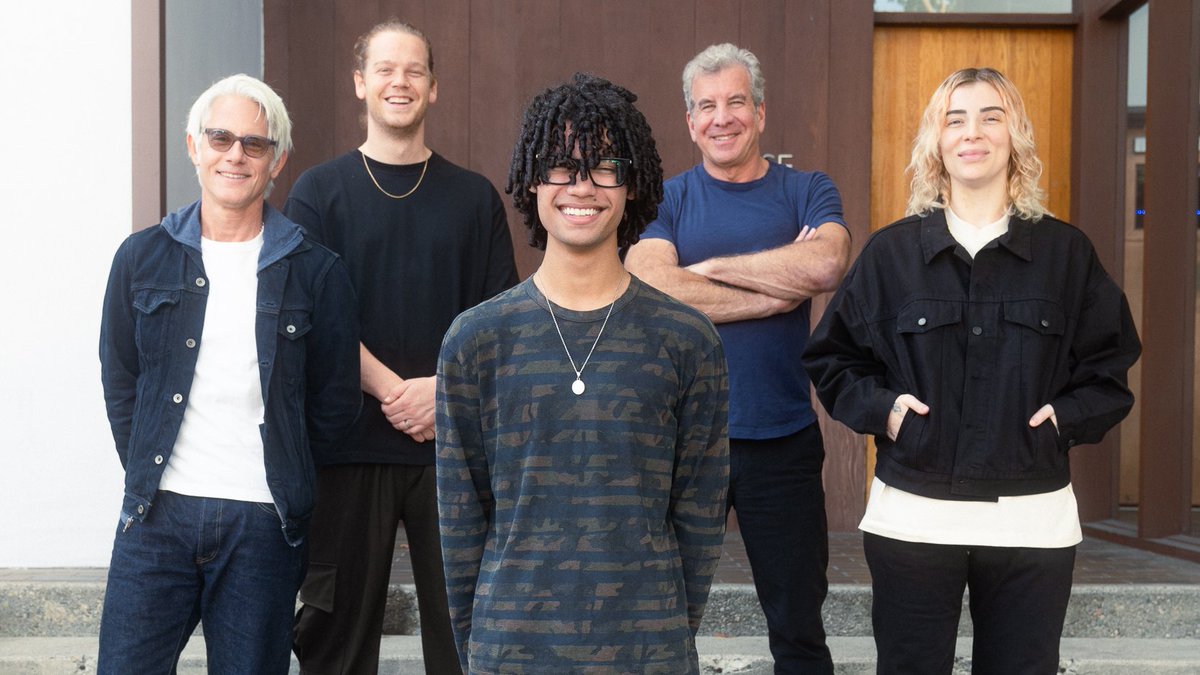 Pulse Records signs South African artist 9lives musicweek.com/labels/read/pu…