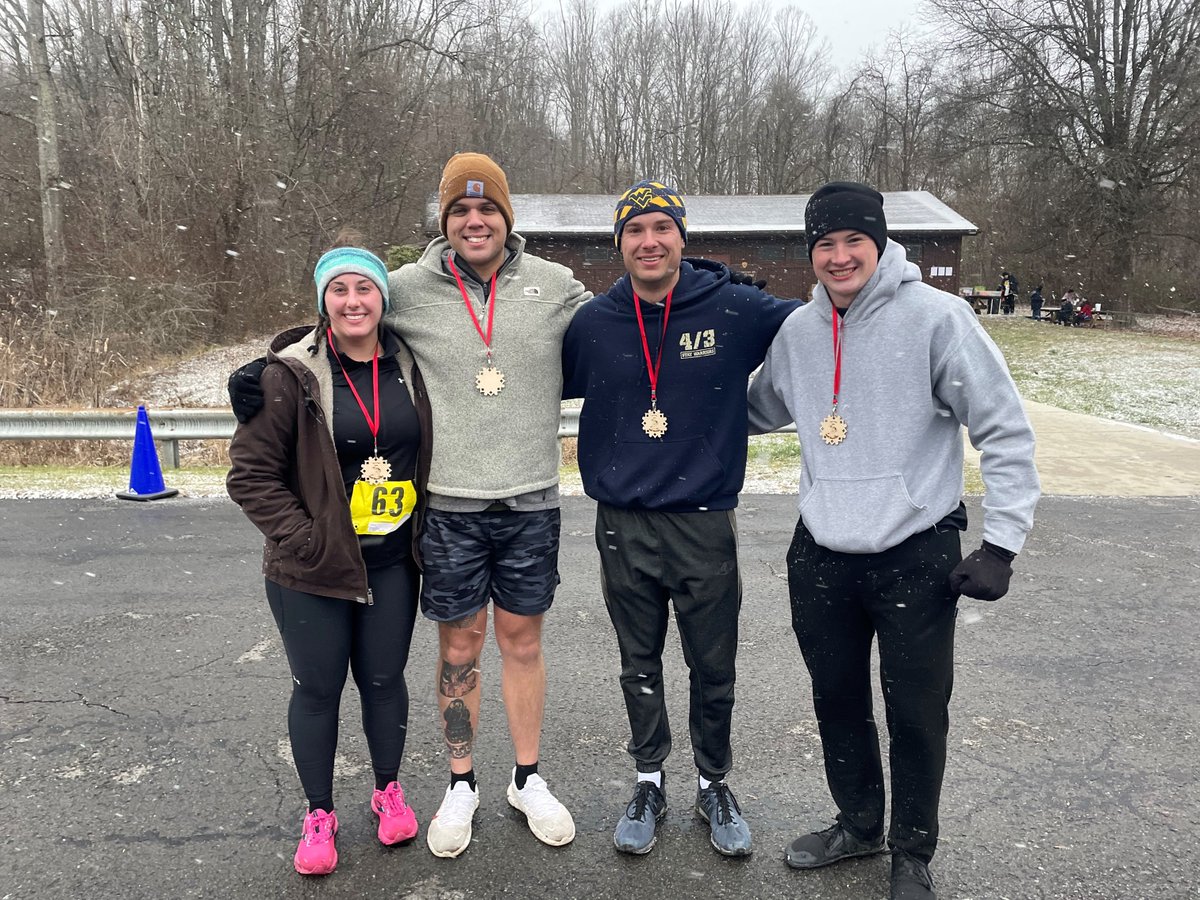 Shout out to Cadets Lexi Brusio, James Higdon, Dakota Lichliter and Andrew Cunningham for completing the "Run to Read Half Marathon” in Fairmont last weekend. The event is sponsored by Literacy Volunteers of Marion County. #ClimbtoGlory #WVU <a href="/JoinArmyROTC/">JoinArmyROTC</a> <a href="/ArmyROTC/">Army ROTC</a> #ArmyROTC