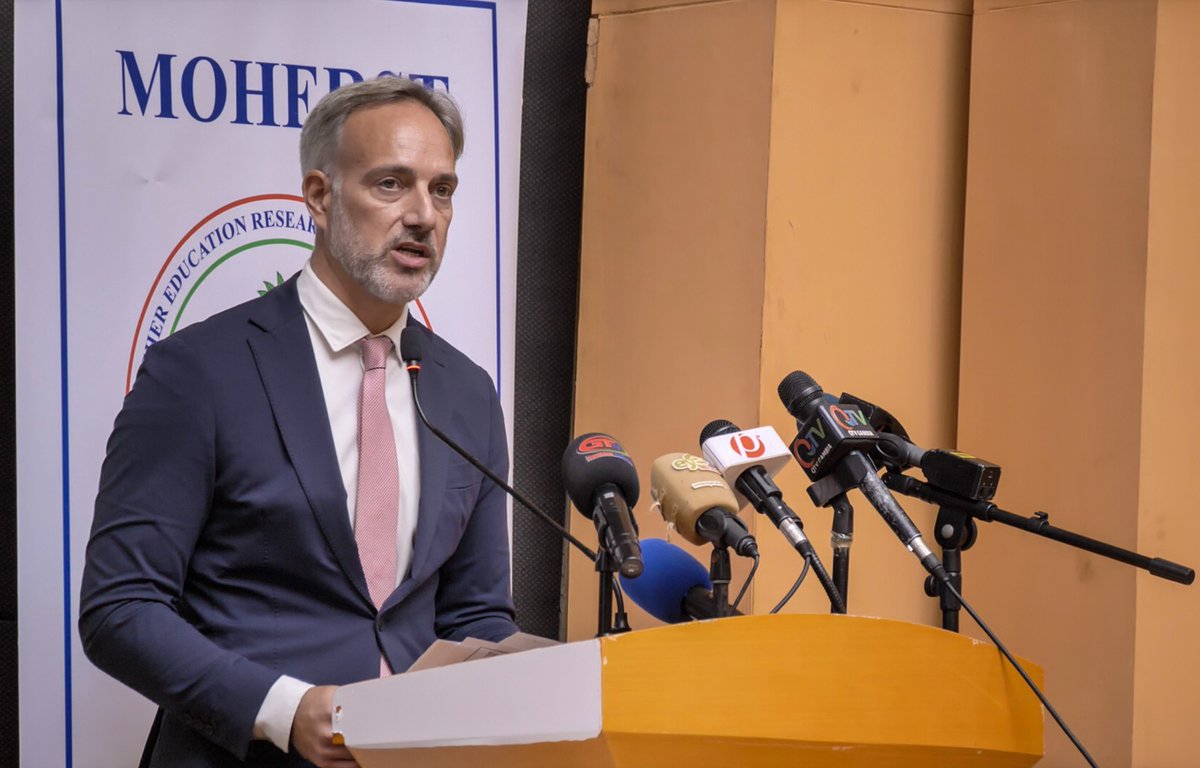 BrigandiRaphael's tweet photo. EU Political Officer @BrigandiRaphael participated on 13 January in 7th "Stake in the Nation Forum", presenting the EU "Platform for Remittances, Investments and Migrants’ Entrepreneurship in Africa", a project that supports Gambian diaspora's efforts for national development. https://t.co/XzwkEYXKm6