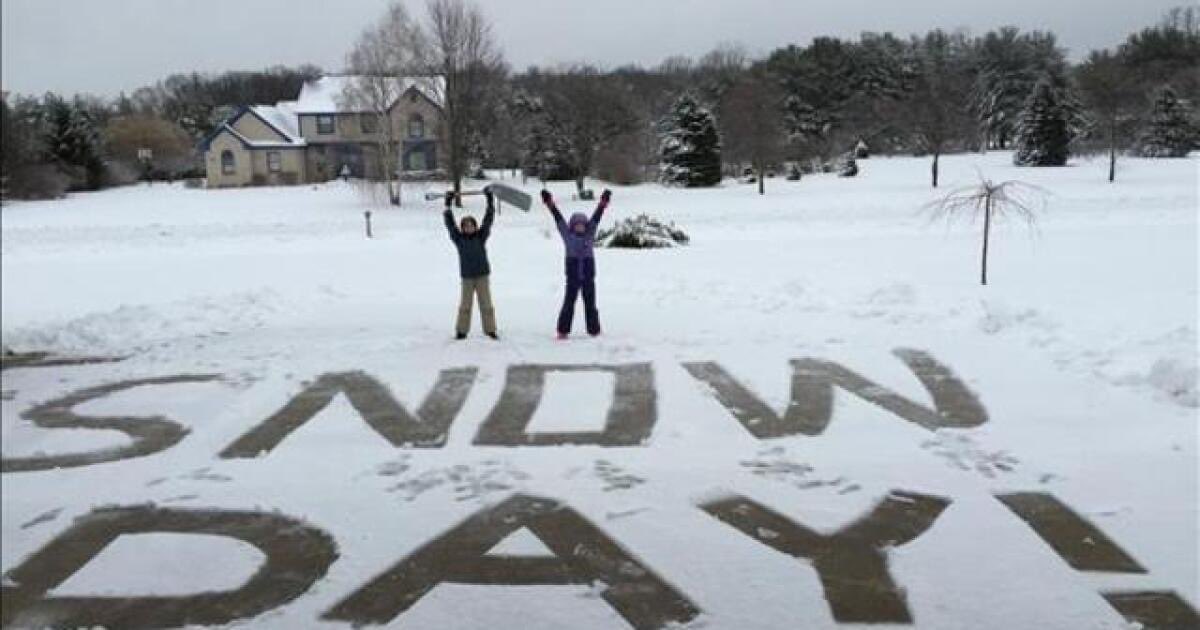 Post your SNOW DAY pictures!!

#WOGCSNOWDAY