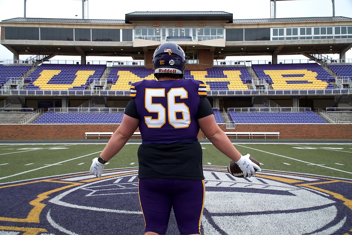 CarsonTalley_56 (@56carsontalley) on Twitter photo Had an amazing time on my visit this weekend, thank you <a href="/CruFootball/">UMHB Football🏈</a> and <a href="/Coach_Bear_/">Alex “Bear” Farah</a> for having me!! <a href="/CoachJHaddock/">Coach Jason Haddock M.S.</a> <a href="/CHighFB/">Clements Football</a> Had an amazing time on my visit this weekend, thank you <a href="/CruFootball/">UMHB Football🏈</a> and <a href="/Coach_Bear_/">Alex “Bear” Farah</a> for having me!! <a href="/CoachJHaddock/">Coach Jason Haddock M.S.</a> <a href="/CHighFB/">Clements Football</a>