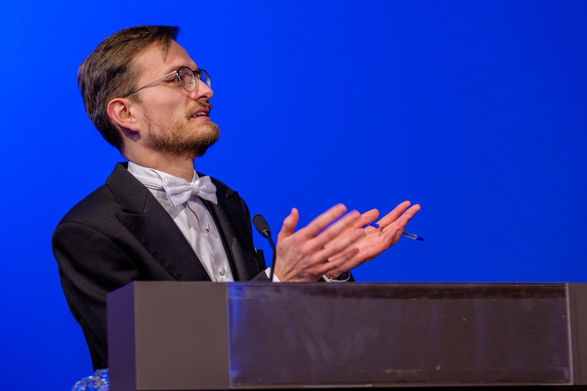 Emile van Krieken tweet media