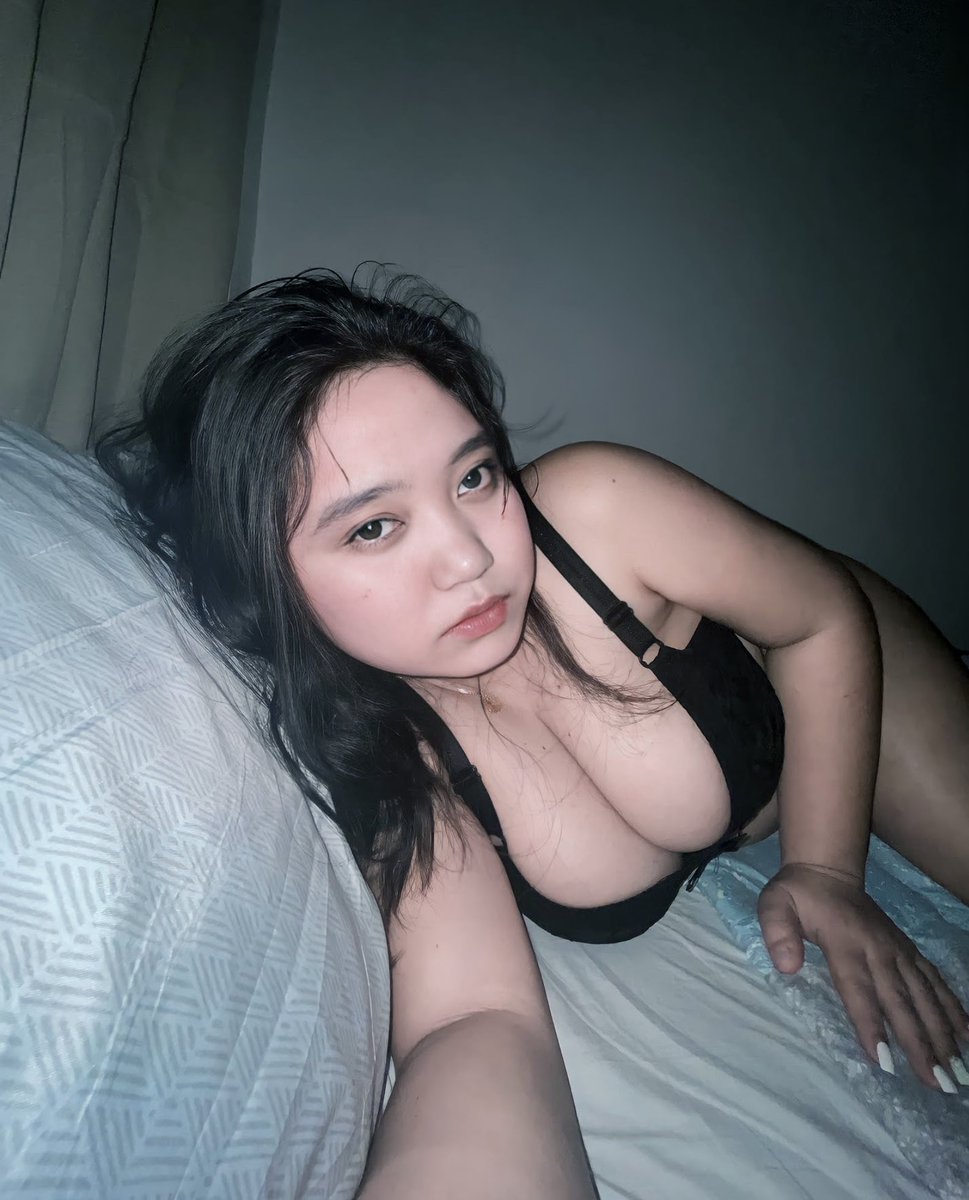 iffalont's tweet photo. Kamu lagi ngaceng ya🤭
nih coli aja pake potoku 😂 https://t.co/lJlbfWM6tF