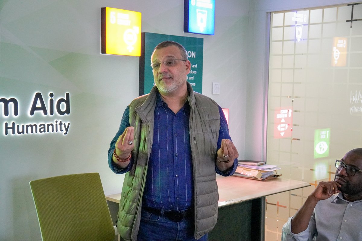 MuslimAid_PK's tweet photo. Muslim Aid Global Leadership Unites in Pakistan!

The Global Family appreciated the impactful work of Muslim Aid Pakistan and also discussed the forward-looking strategy that strengthens the bond of compassion and service.

@ISNAVI @MehmetKaplan https://t.co/c28CaUww2R